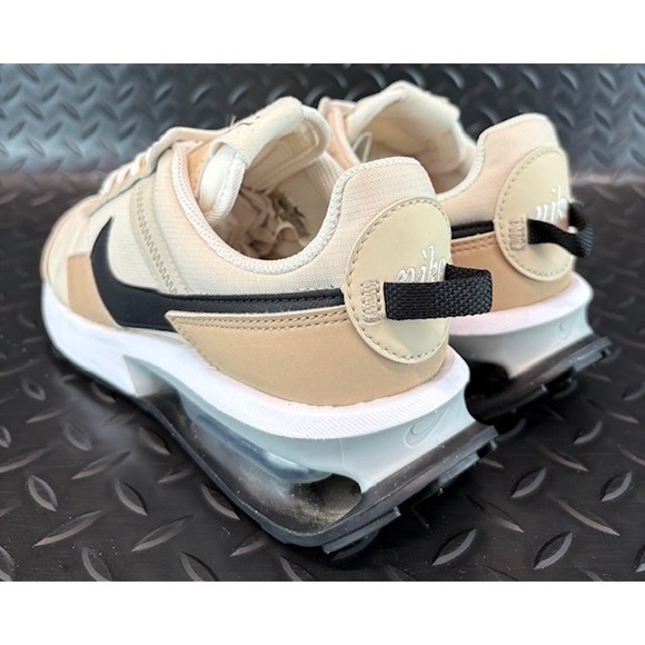 Nike Air Max Pre-Day Oatmeal DC4025-100 Womens Athletic Sneakers size 6.5 - Picture 4 of 8